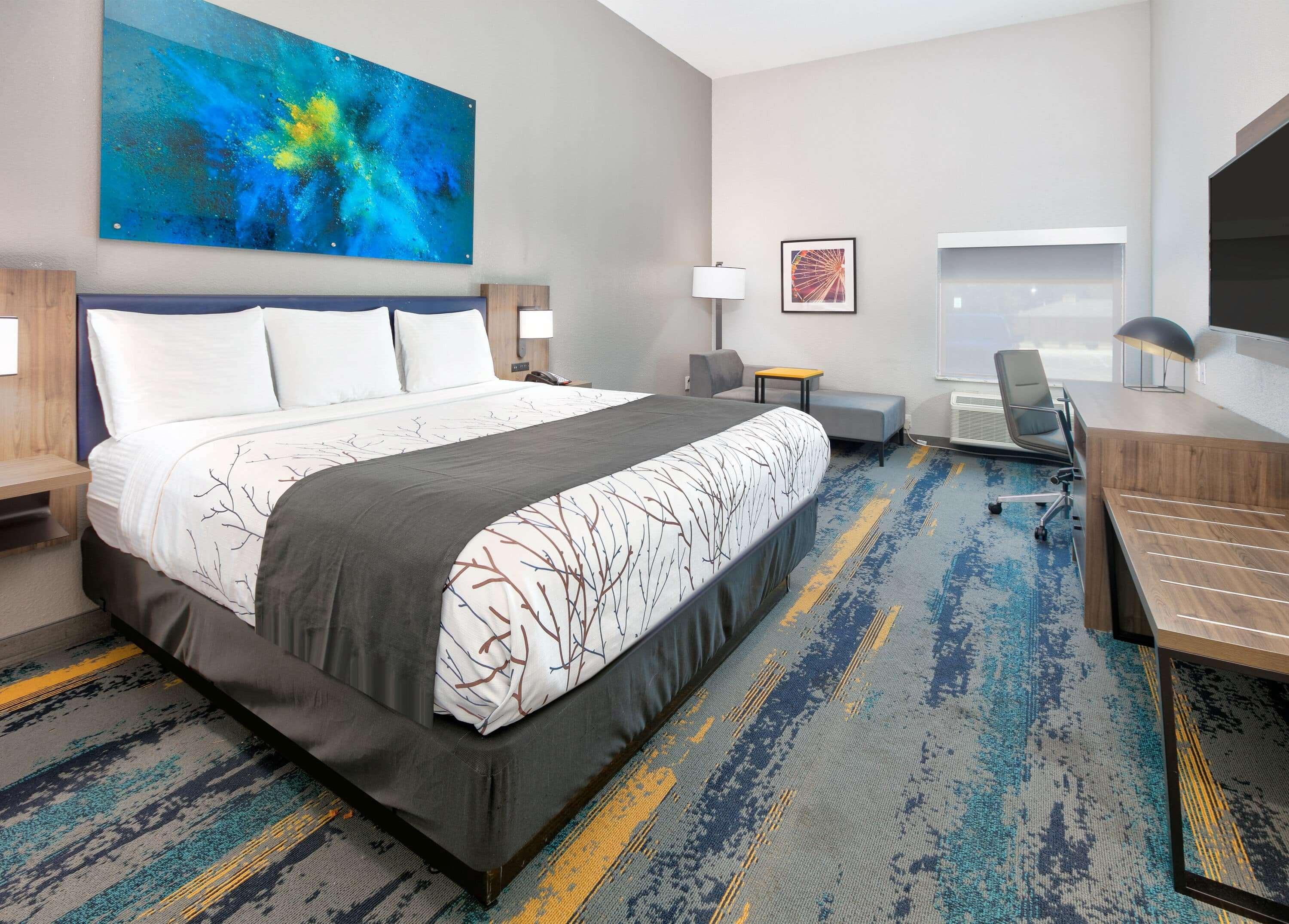 La Quinta Inn & Suites By Wyndham Dallas/Fairpark Exteriör bild